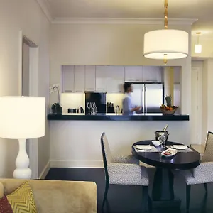 5* Hotel Raffles Makati